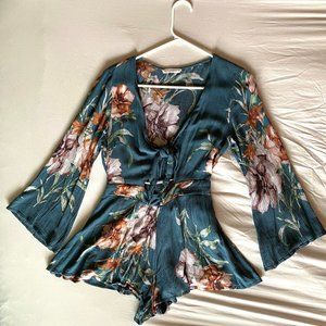 Green Floral Bell Sleeve Romper